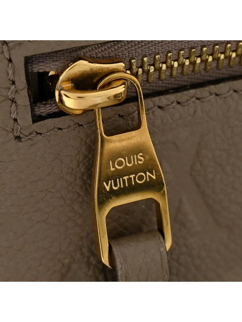 Louis Vuitton indulge elegance